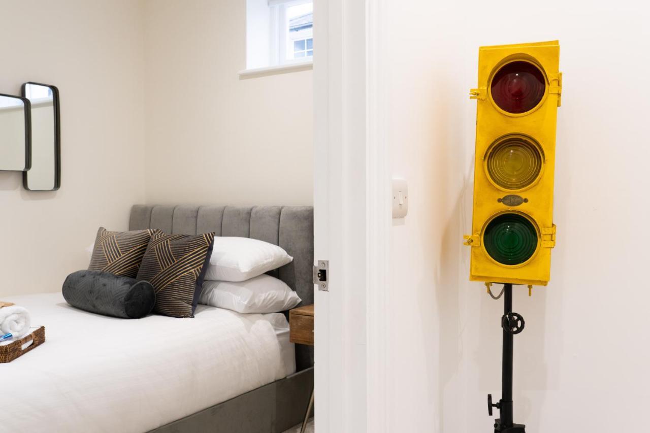 The House Of Selfies Leilighet Royal Tunbridge Wells Eksteriør bilde